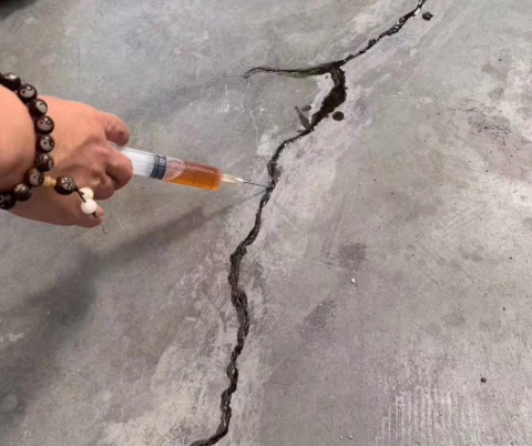 港北混凝土裂缝修补技术详解​